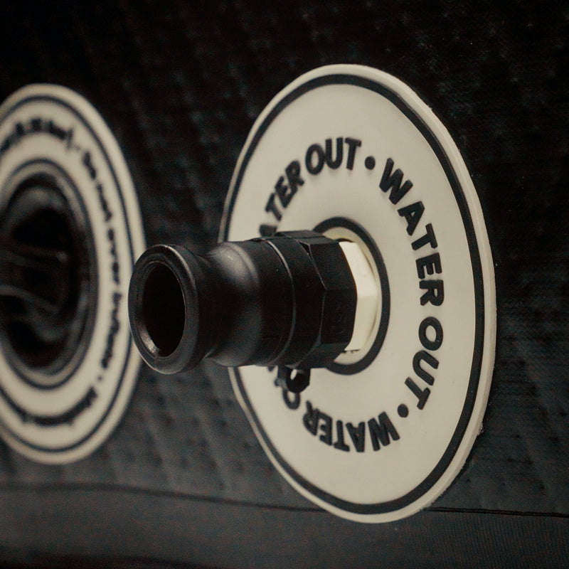 Closeup detail photo of the cam-lock adaptor on the side of the LUMI Pro Duo ice bath.