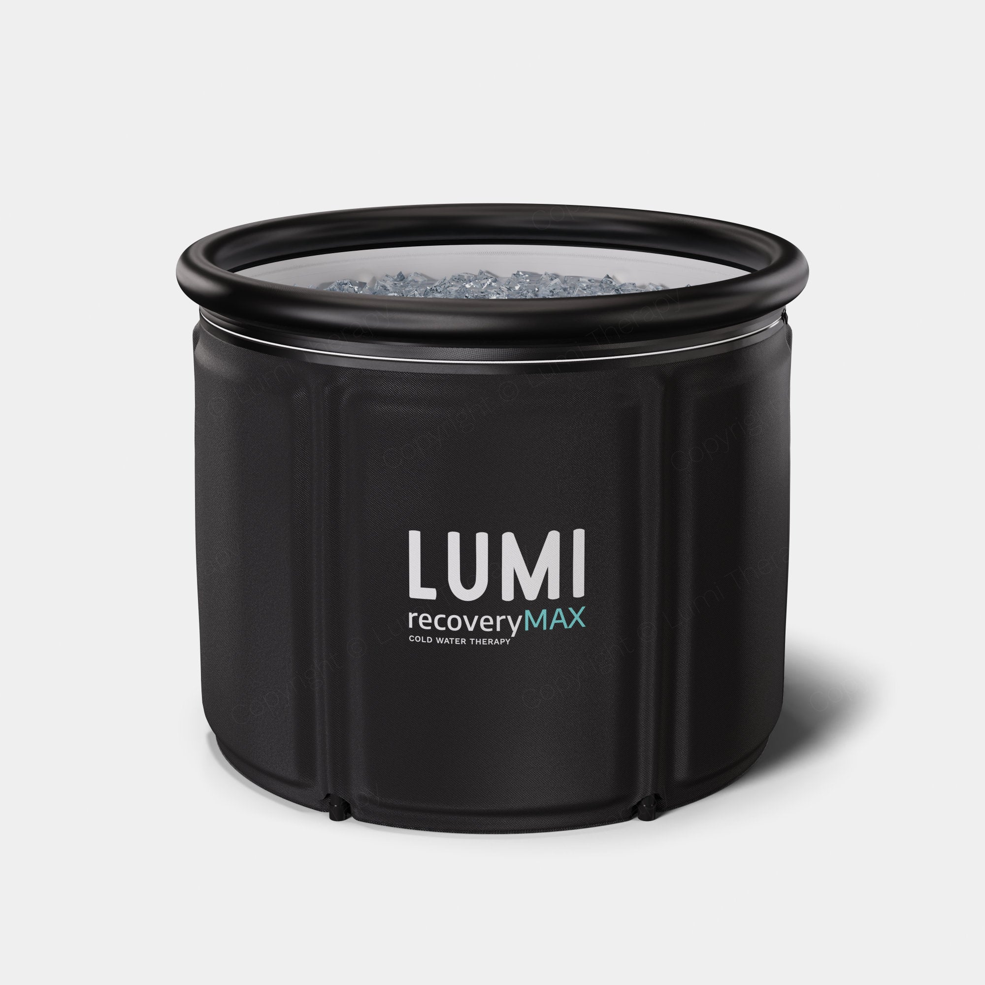 The LUMI Pod MAX ice bath