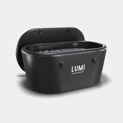 LUMI Recovery Duo PRO ice bath viewed from the side